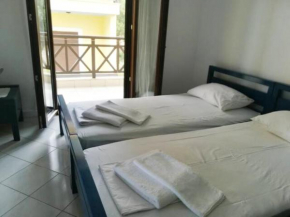 Melina Apartments - Cozy Holiday Apartment in Nikiti